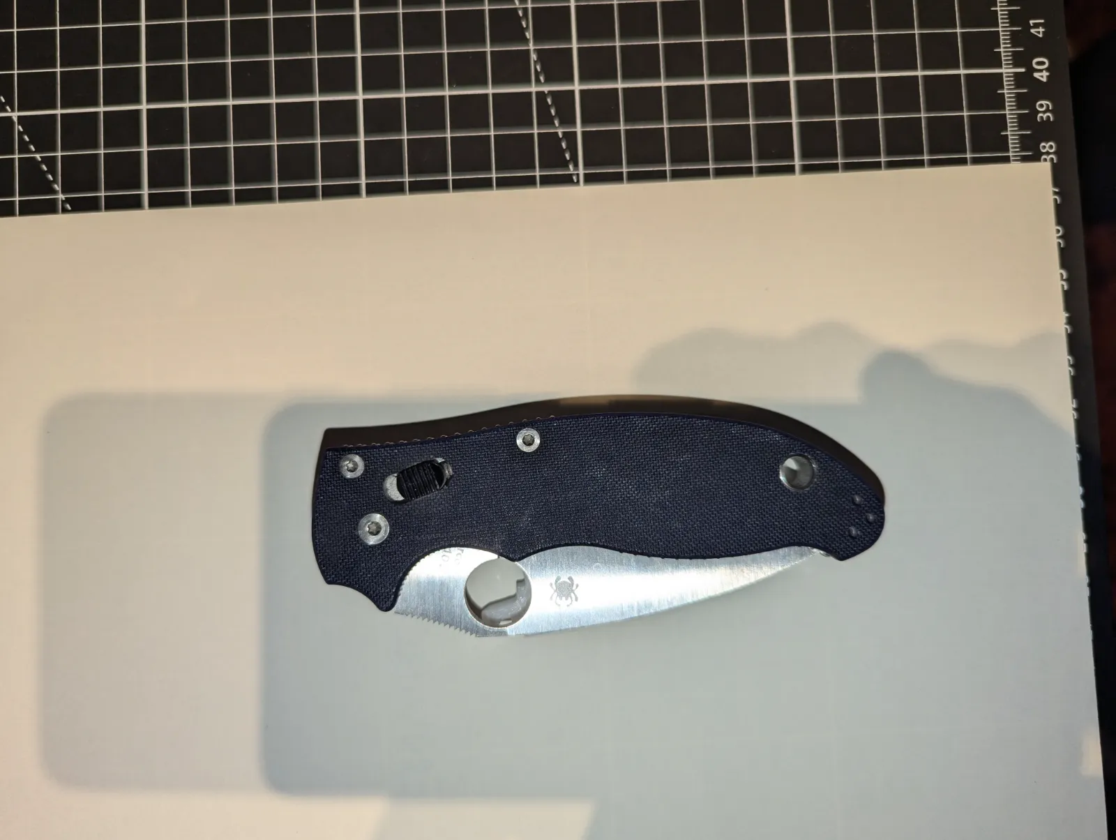 Creating a Custom Lightweight Spyderco Mannix 2 with Custom Scales
