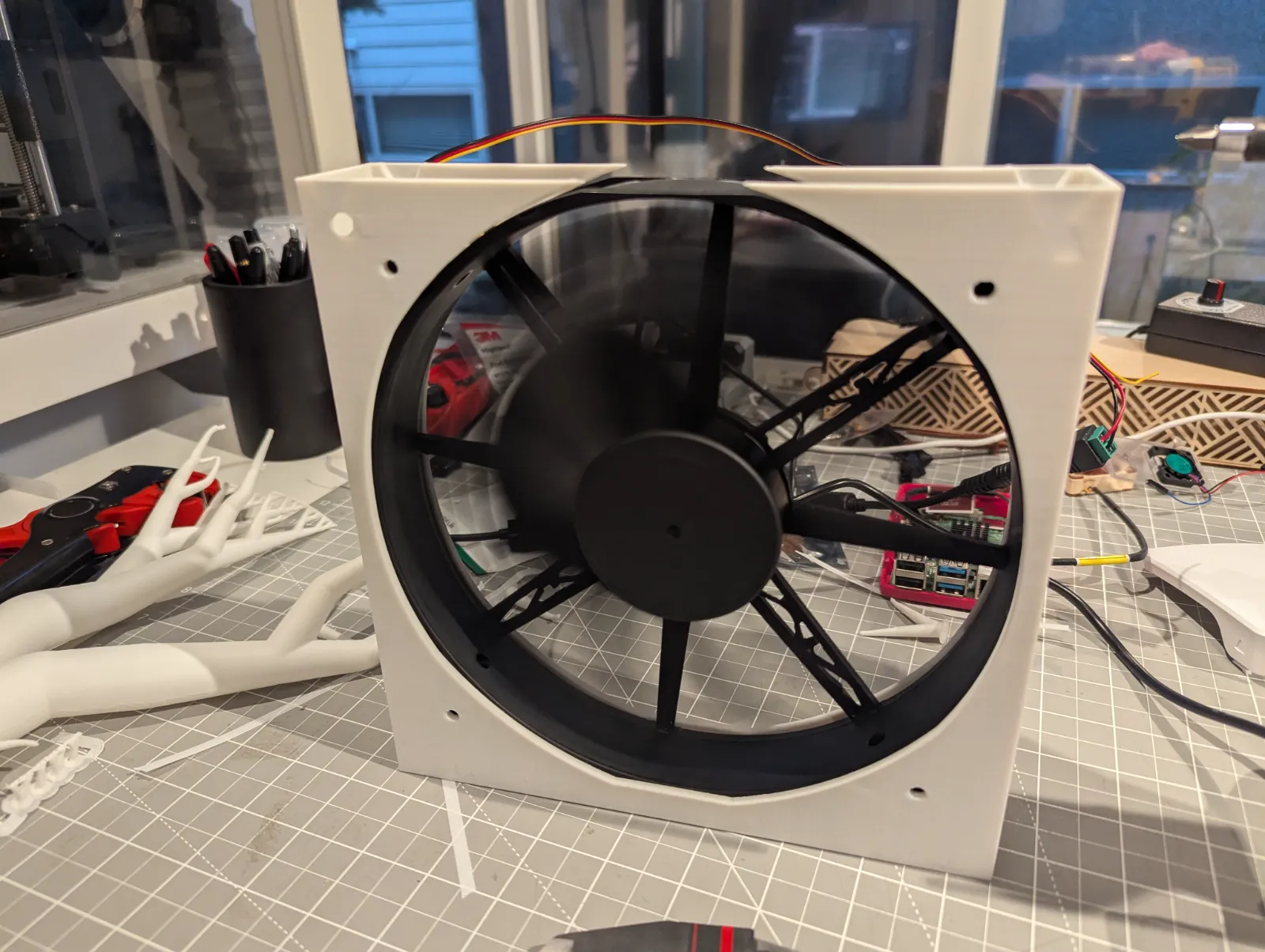 PXL_20250407_215335232